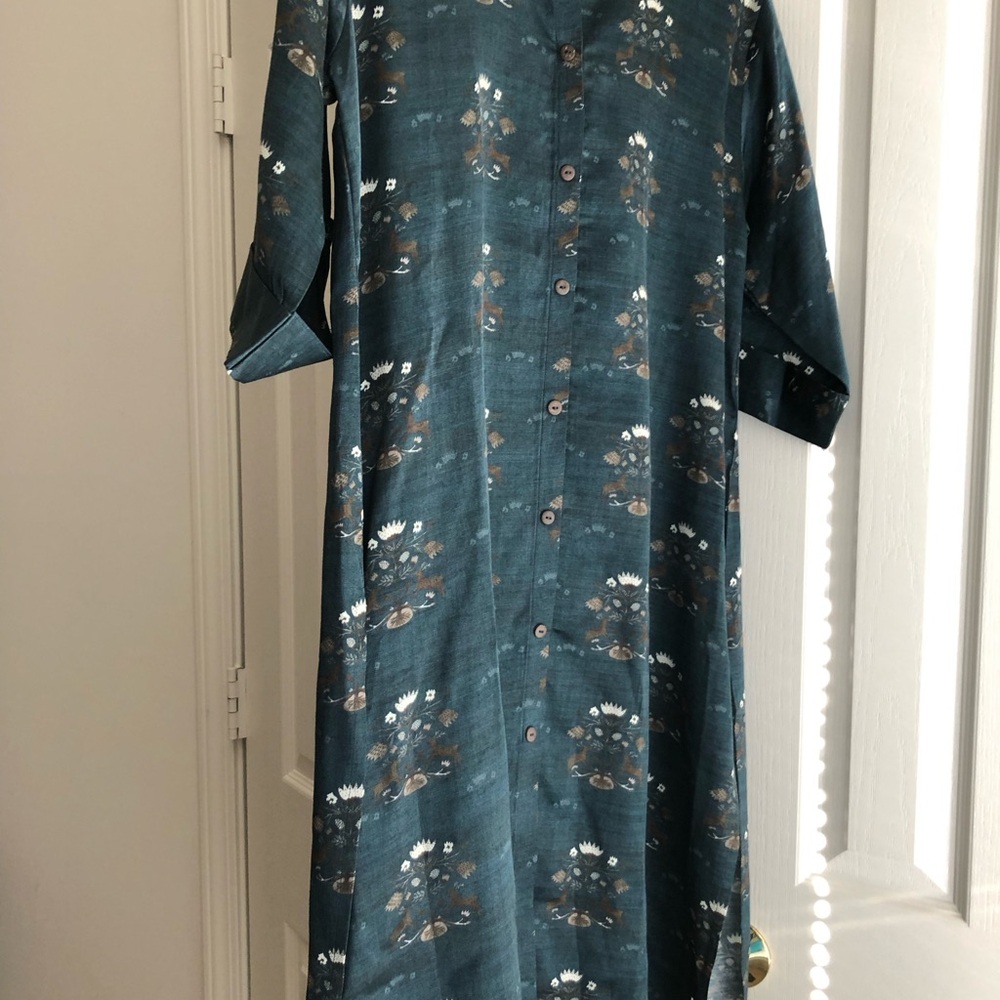 Floral Button-Up Dress/Printed long kurti